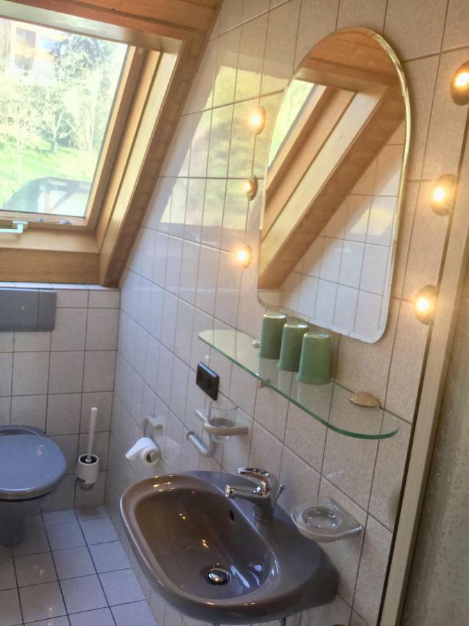Gaestehaus Kaiser Ostfildern Esterno foto
